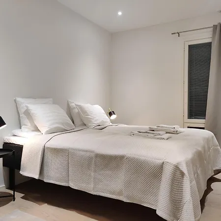 Willamo Three Bedroom Iv * 로바니에미