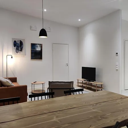 아파트 Willamo Three Bedroom Iv